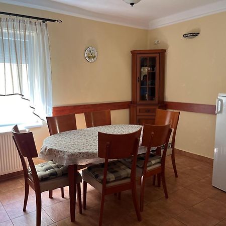 Apartment Villa Attila Heviz Ngoại thất bức ảnh