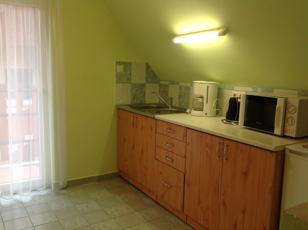 Apartment Villa Attila Heviz Phòng bức ảnh