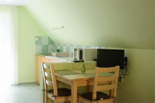 Apartment Villa Attila Heviz Ngoại thất bức ảnh